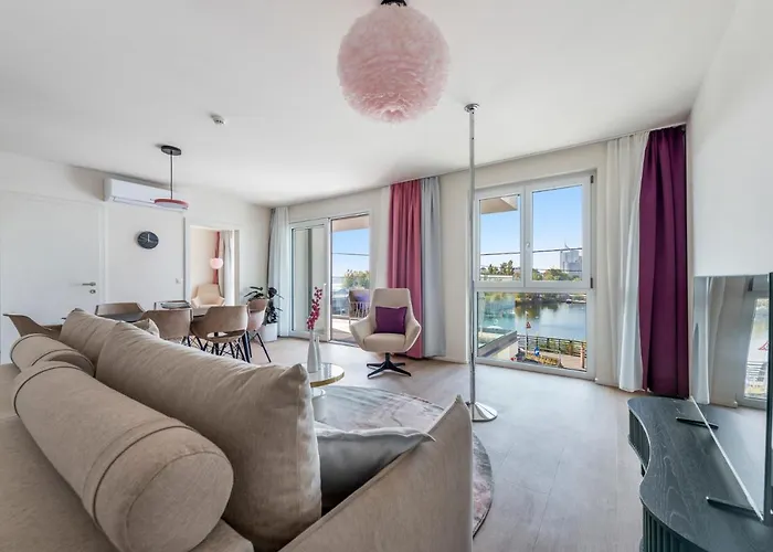 Karl Und Anton Boutique 4* Bécs