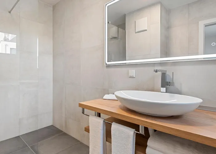 Karl Und Anton Boutique Apartmanhotel 4*